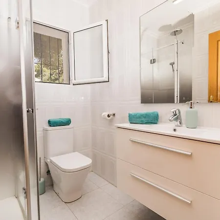 A Algemesi * Moraira