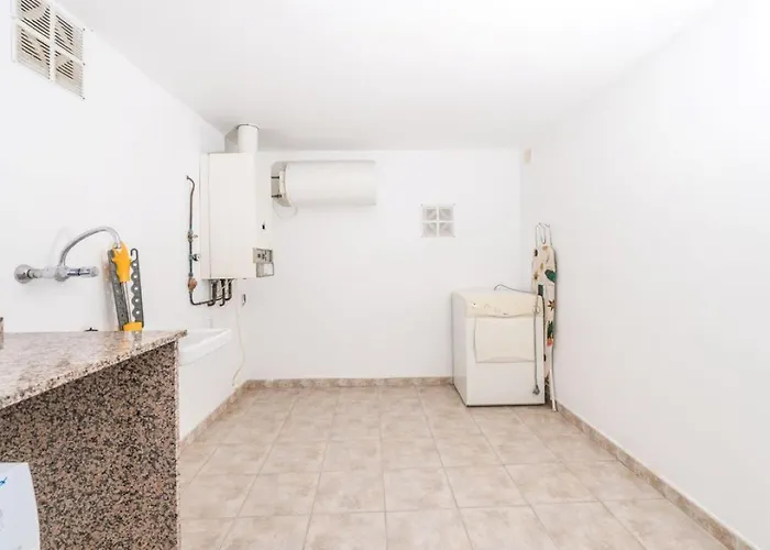 A Algemesi Apartment Moraira