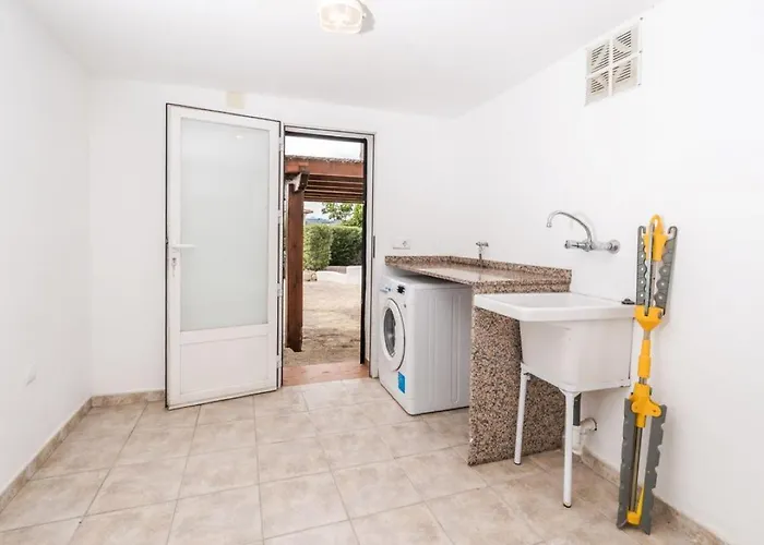 A Algemesi * Moraira